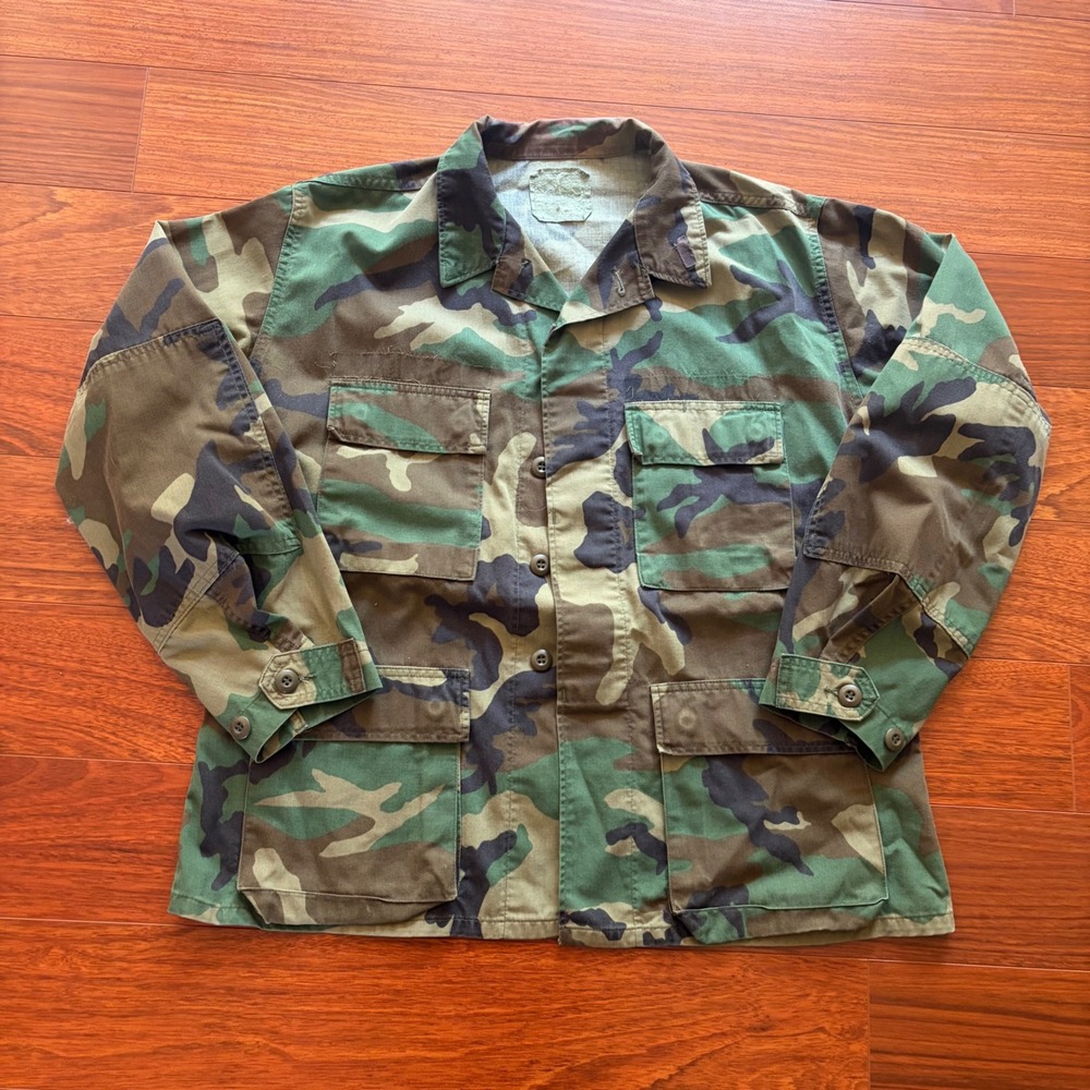 Vintage US Military Woodland Camo BDU Combat Jacket Shirt Green Streetwear Small